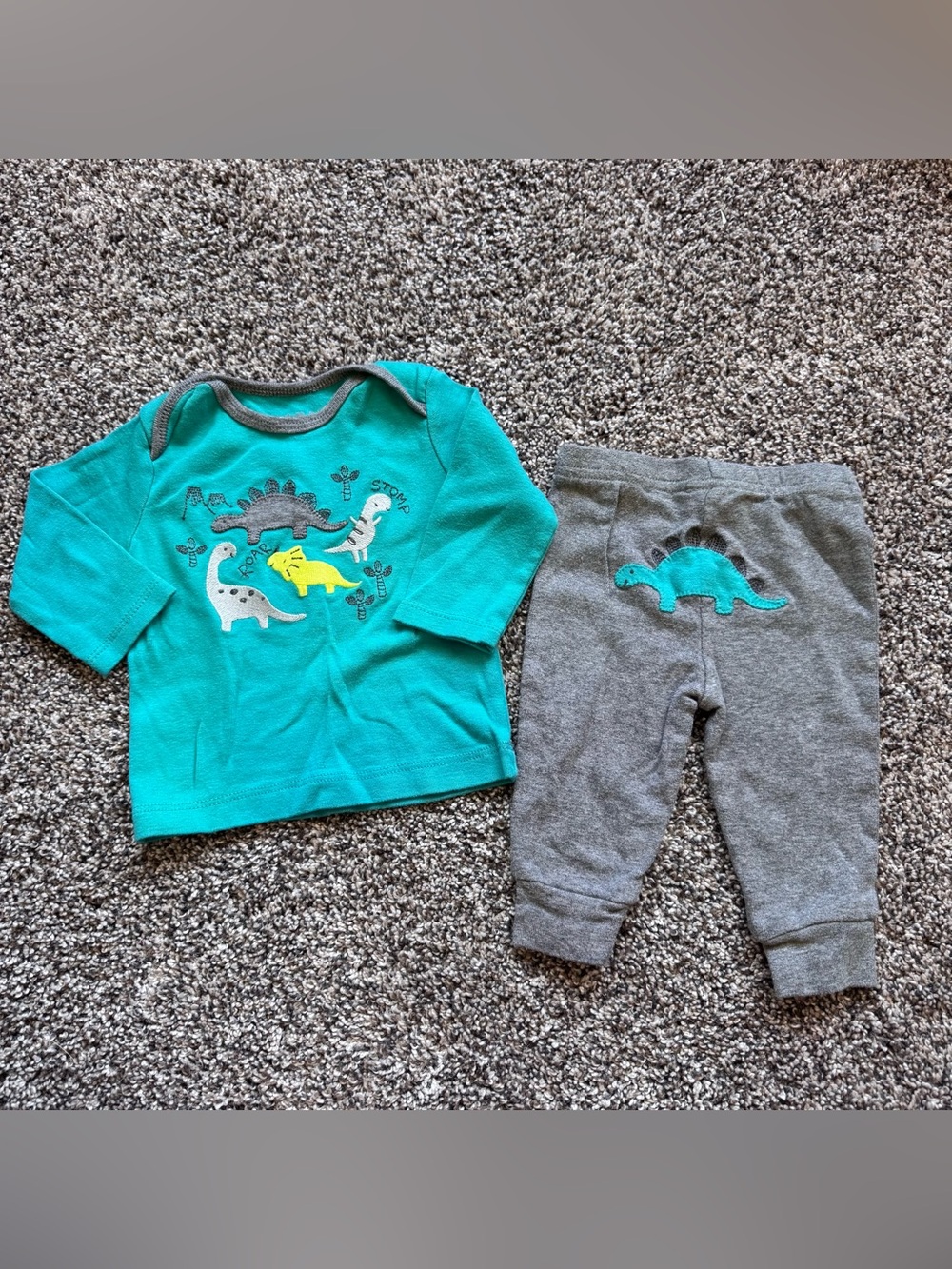Baby Boy 0-3 Month Teal and Gray Dino Matching Set